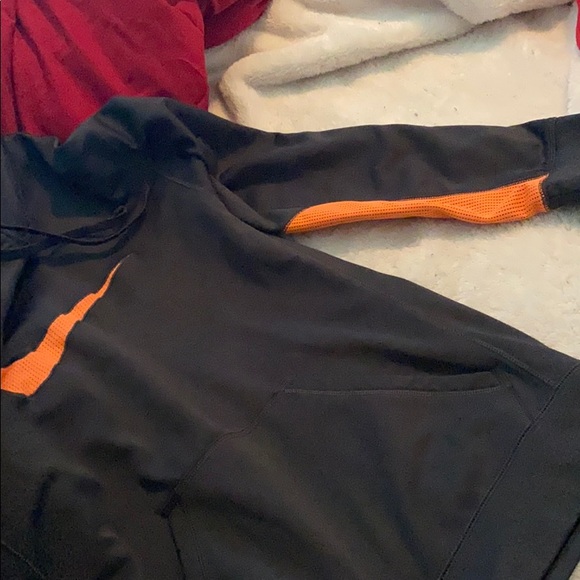 nike jacket - Picture 2 of 4